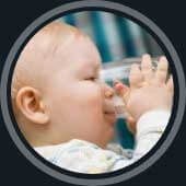 baby_drinking